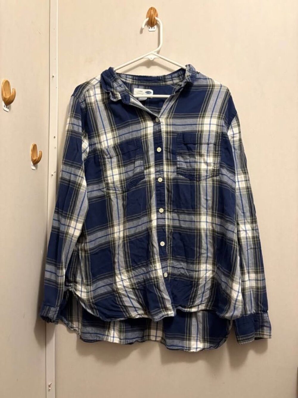 Old Navy XL blue plaid women’s shirt classic fit